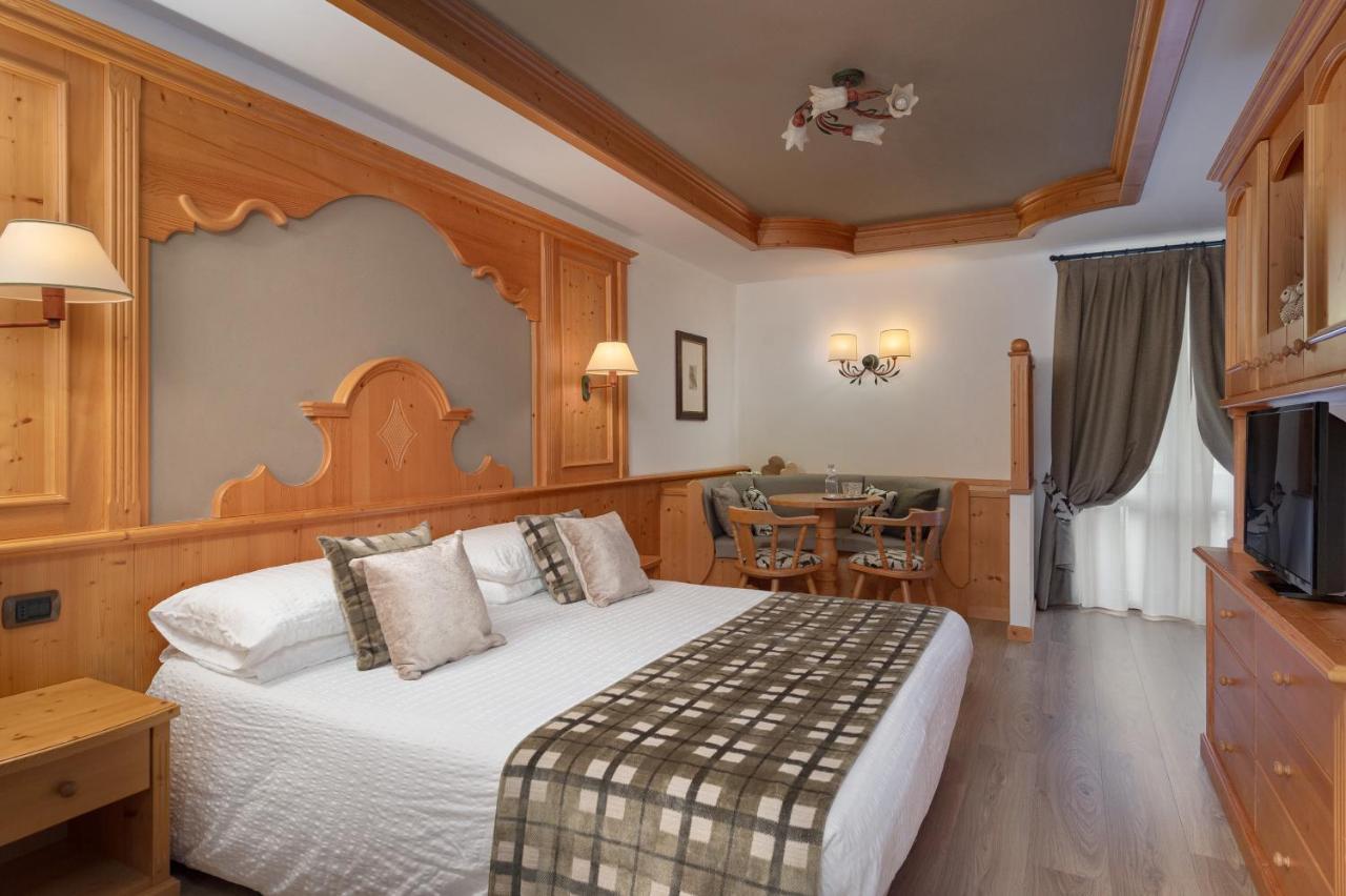 Brunet - The Dolomites Resort Fiera Di Primiero Ngoại thất bức ảnh