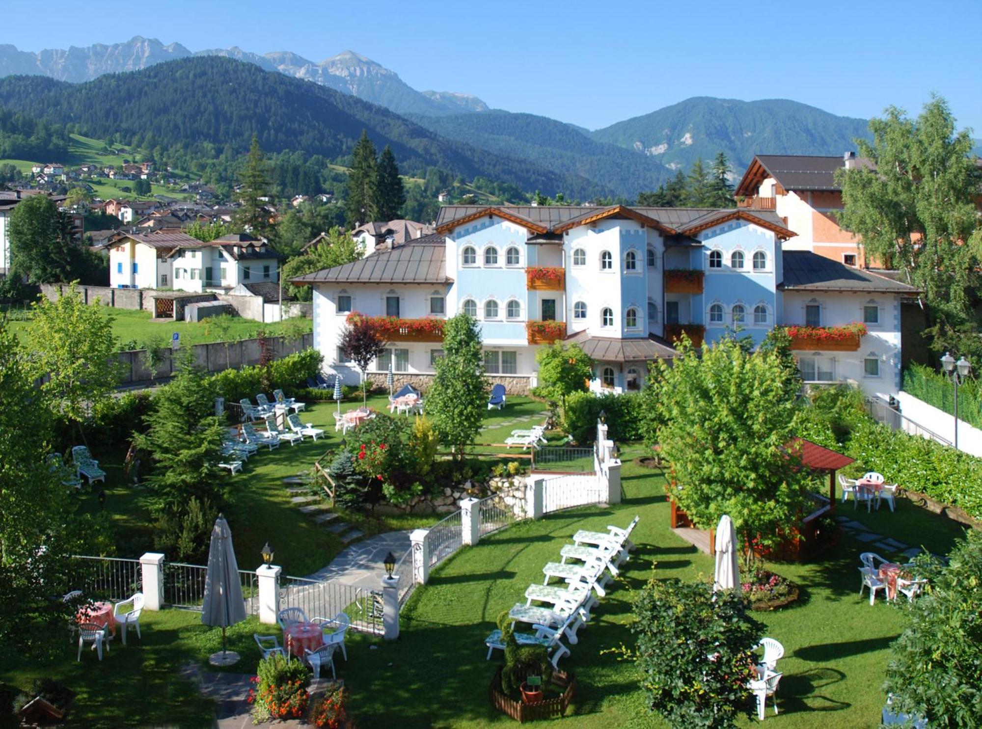 Brunet - The Dolomites Resort Fiera Di Primiero Ngoại thất bức ảnh